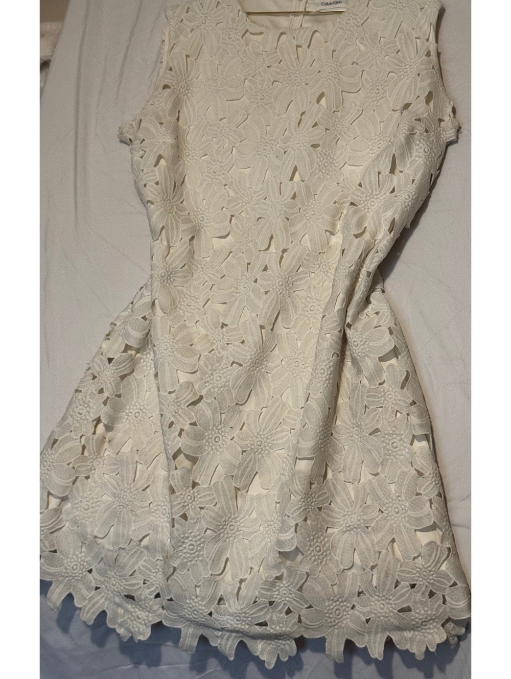 Calvin Klein Plus Size 16W Cream Laser-Cut Floral Lace Shift Dress Sleeveless